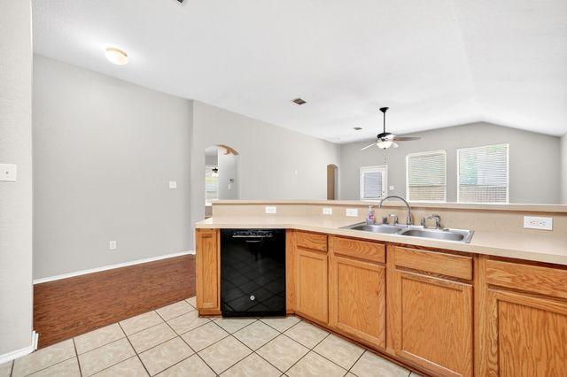 423 Butternut Drive, Fate, TX 75087