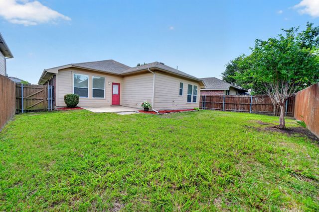 423 Butternut Drive, Fate, TX 75087