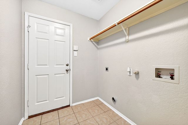 423 Butternut Drive, Fate, TX 75087