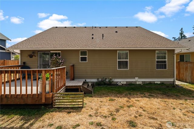 961 NW Longview Drive, Oak Harbor, WA 98277