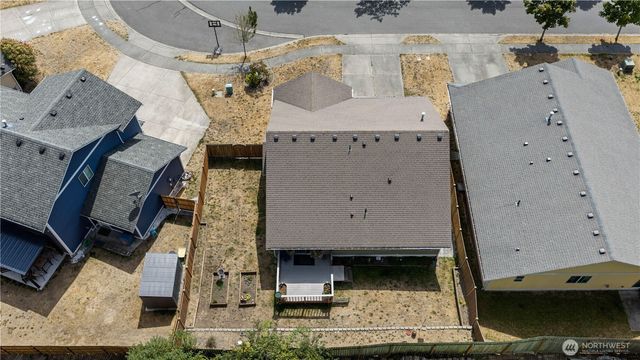 961 NW Longview Drive, Oak Harbor, WA 98277