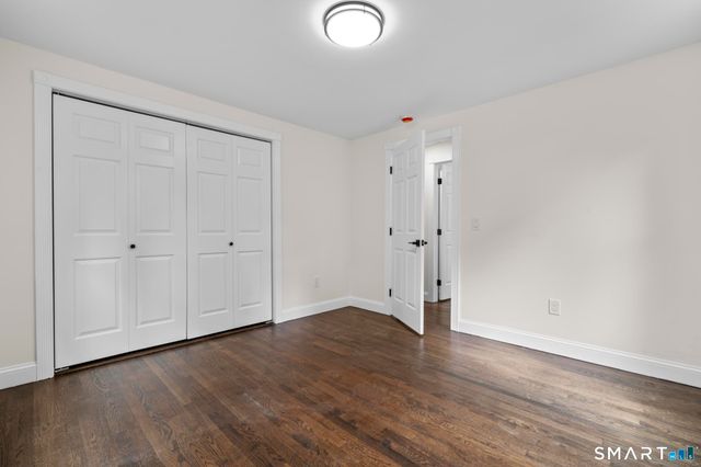 31 Jackson Drive, Trumbull, CT 06611