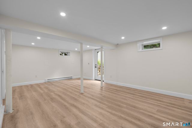 31 Jackson Drive, Trumbull, CT 06611