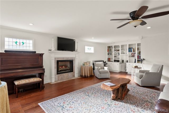 6504 10th, Tuscaloosa, AL 35405