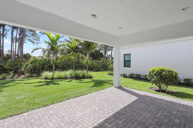 13214 Artisan Circle, Palm Beach Gardens, FL 33418