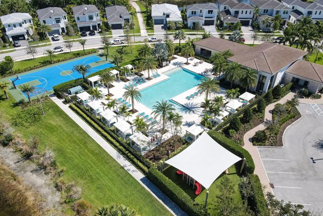 13214 Artisan Circle, Palm Beach Gardens, FL 33418