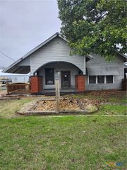17033 San Marcos Highway, Martindale, TX 78655