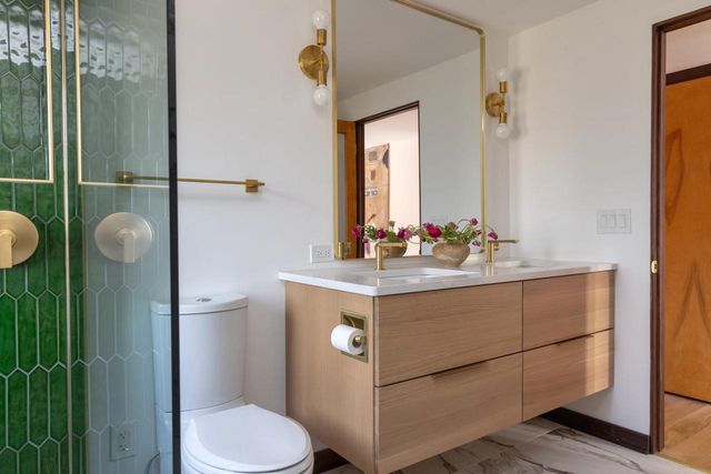 4338 Upland Drive, Madison, WI 53705