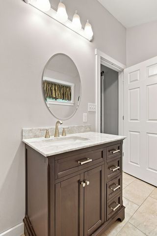 2390 Harlan Rd, Columbia, TN 38401