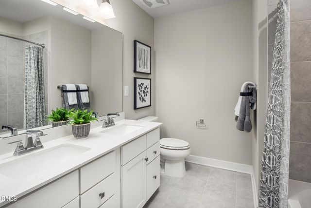 62 Lismore Street, Sanford, NC 27330