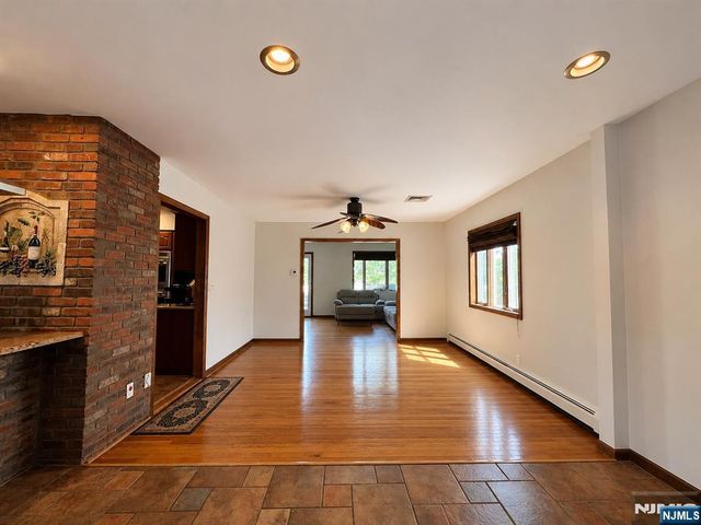 317 Hillcrest, Wood Ridge, NJ 07075