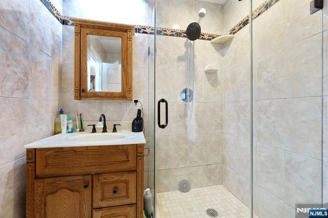 317 Hillcrest, Wood Ridge, NJ 07075