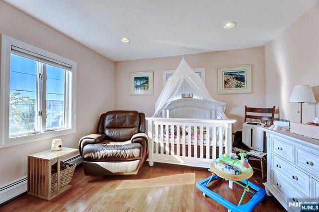 317 Hillcrest, Wood Ridge, NJ 07075