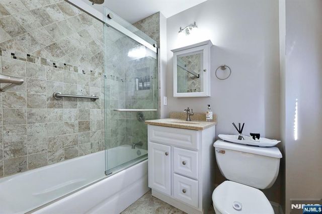 317 Hillcrest, Wood Ridge, NJ 07075