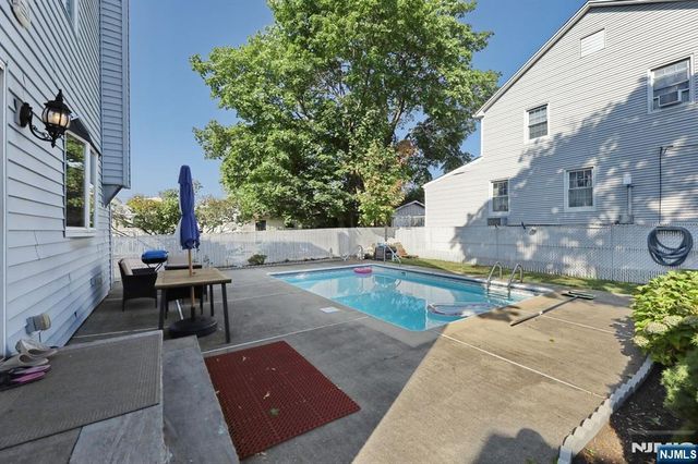 317 Hillcrest, Wood Ridge, NJ 07075