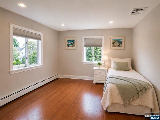 317 Hillcrest, Wood Ridge, NJ 07075