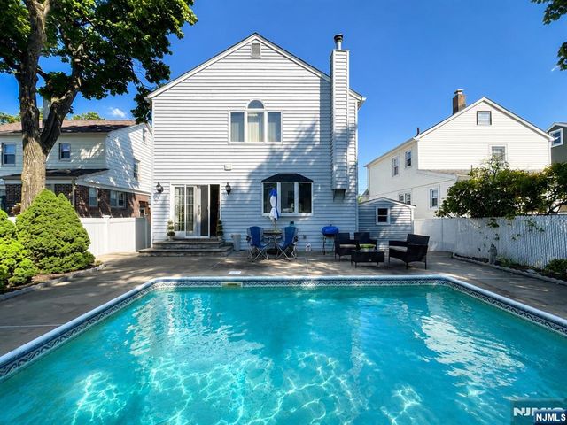 317 Hillcrest, Wood Ridge, NJ 07075