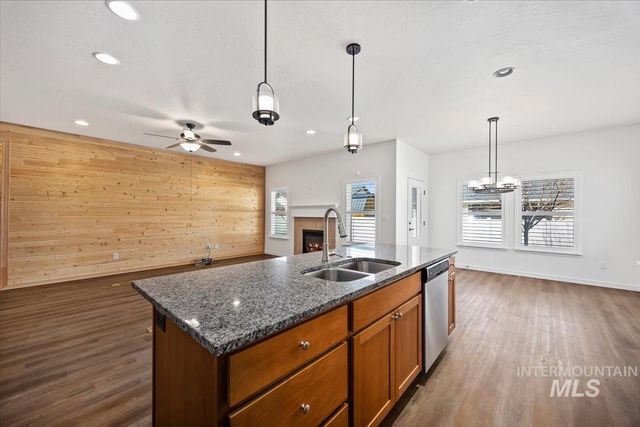 1182 Sunnybrook Ave., Twin Falls, ID 83301