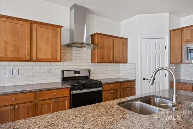 1182 Sunnybrook Ave., Twin Falls, ID 83301