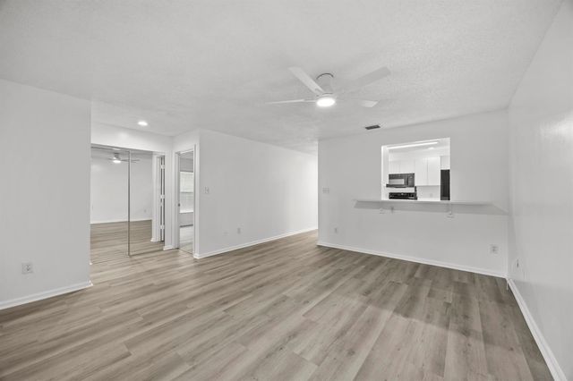 136 Sparrow Drive B, Royal Palm Beach, FL 33411