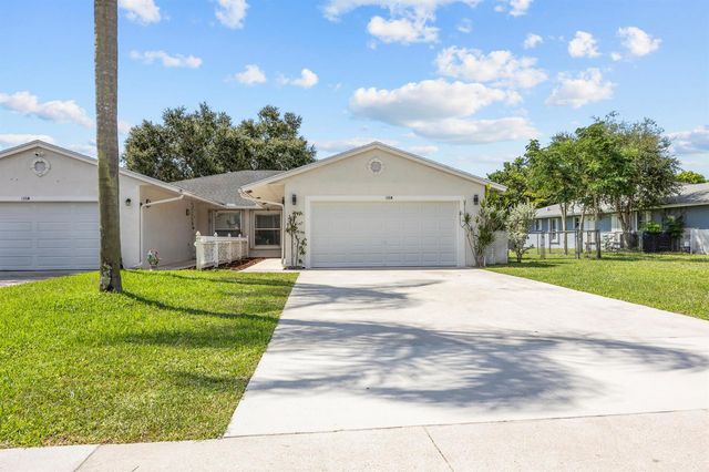136 Sparrow Drive B, Royal Palm Beach, FL 33411