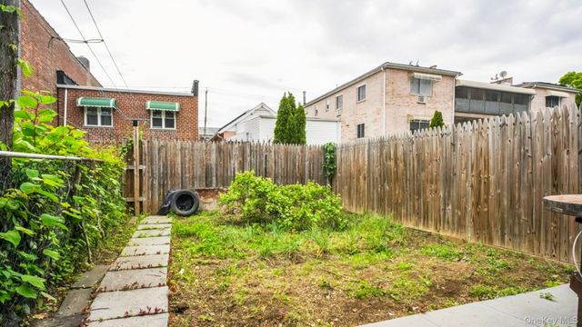 2733 Hone Avenue, Bronx, NY 10469