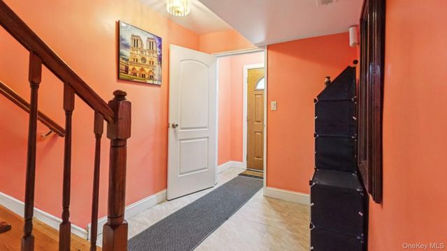2733 Hone Avenue, Bronx, NY 10469