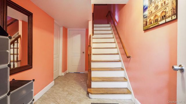 2733 Hone Avenue, Bronx, NY 10469