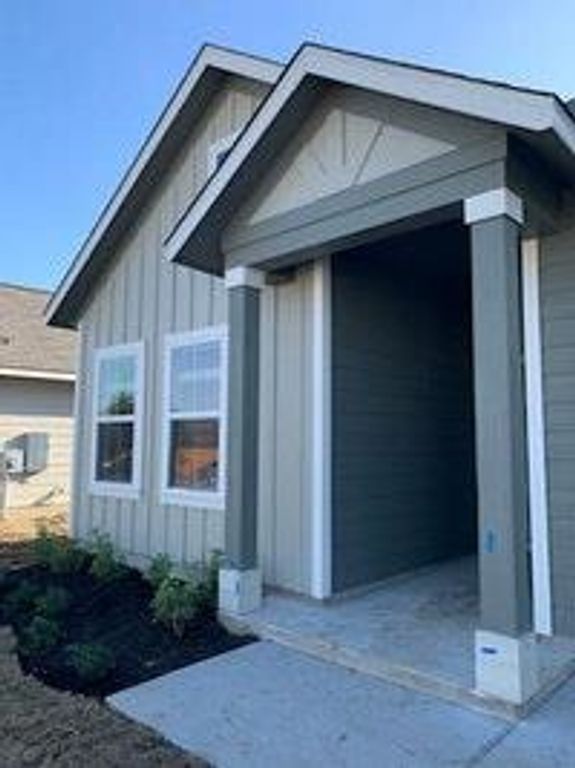 17633 Shafer DR, Pflugerville, TX 78660