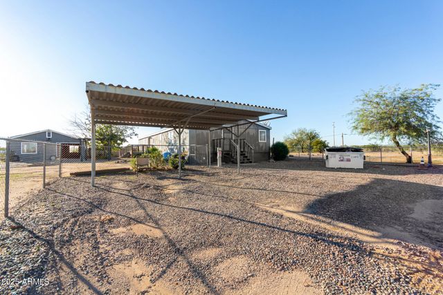 21137 W DOVE VALLEY Road, Wittmann, AZ 85361
