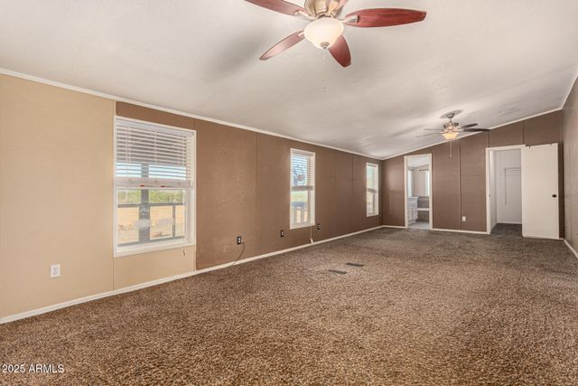 21137 W DOVE VALLEY Road, Wittmann, AZ 85361