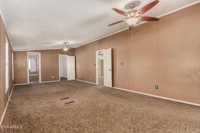 21137 W DOVE VALLEY Road, Wittmann, AZ 85361