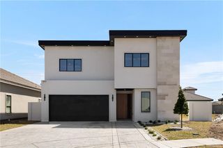 1816 S Middleton Street, Edinburg, TX 78539