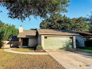 217 Londonderry Drive, Victoria, TX 77901