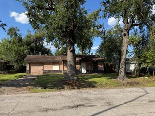 13379 Louisville Street, Houston, TX 77015