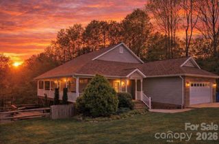 5106 Hanging Rock Court, Hickory, NC 28601