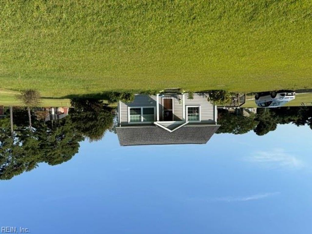 2328 Redcross DR, Hayes, VA 23072