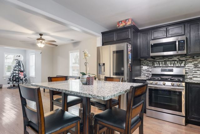 136 W 156th Street, Harvey, IL 60426