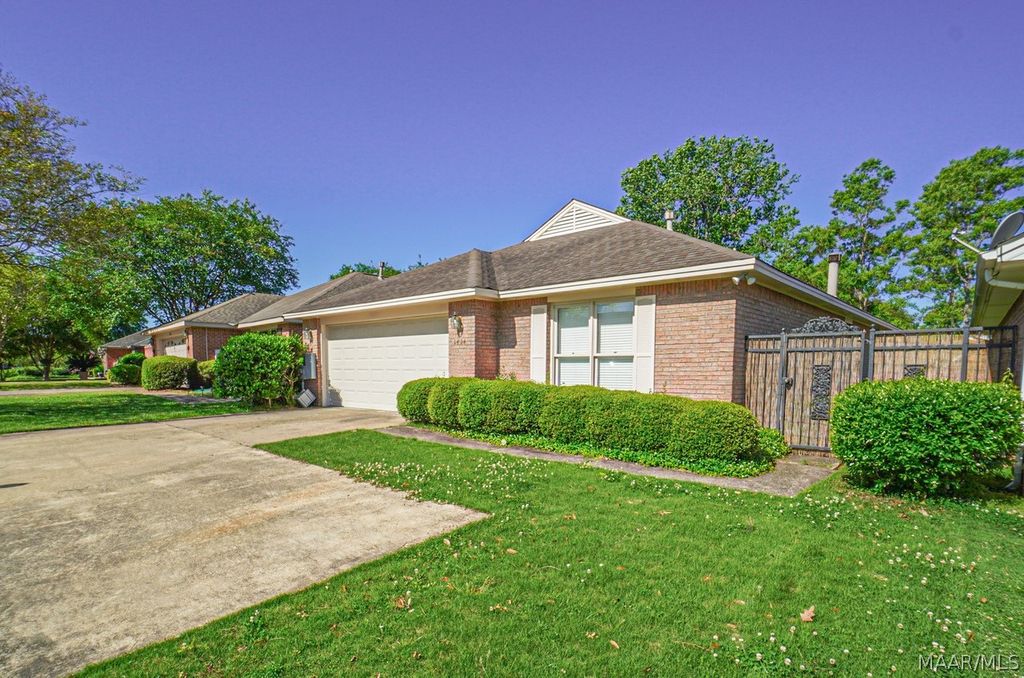 1424 Prairie Lane, Montgomery, AL 36117