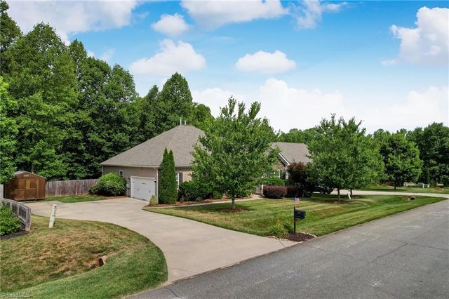 350 High Knoll Drive, Walkertown, NC 27051