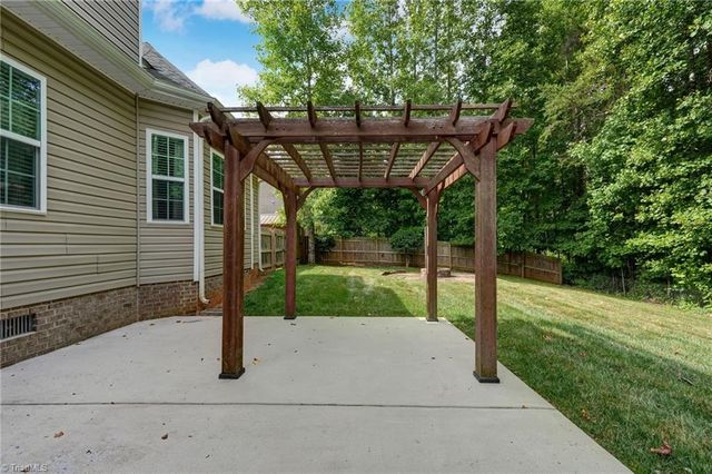 350 High Knoll Drive, Walkertown, NC 27051