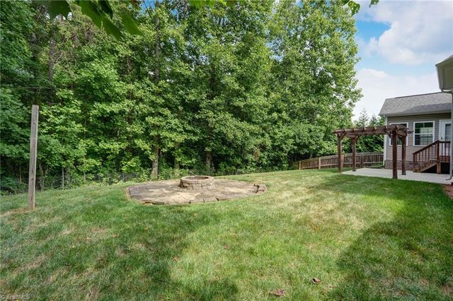 350 High Knoll Drive, Walkertown, NC 27051
