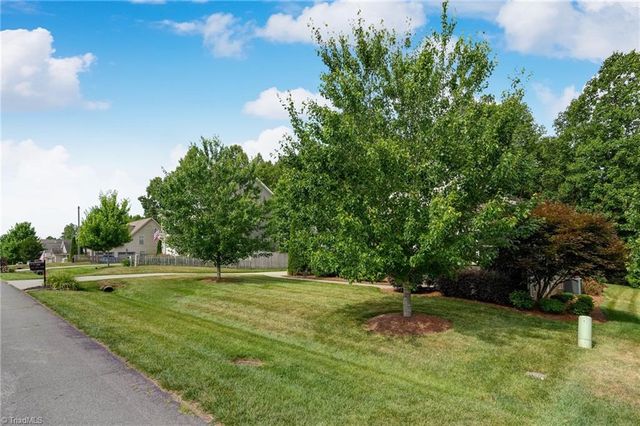 350 High Knoll Drive, Walkertown, NC 27051