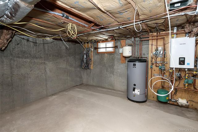 38 Milland Drive, Northport, NY 11768