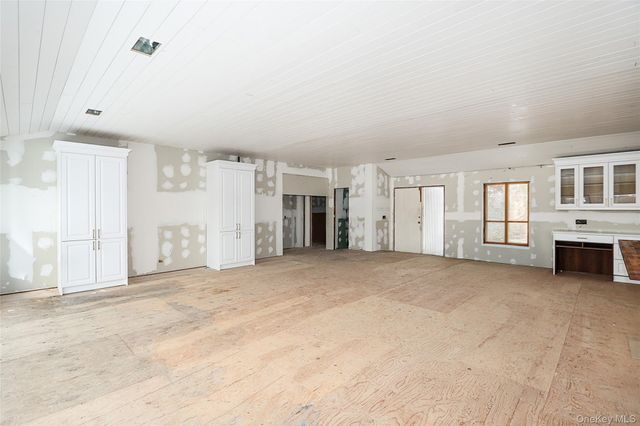 38 Milland Drive, Northport, NY 11768