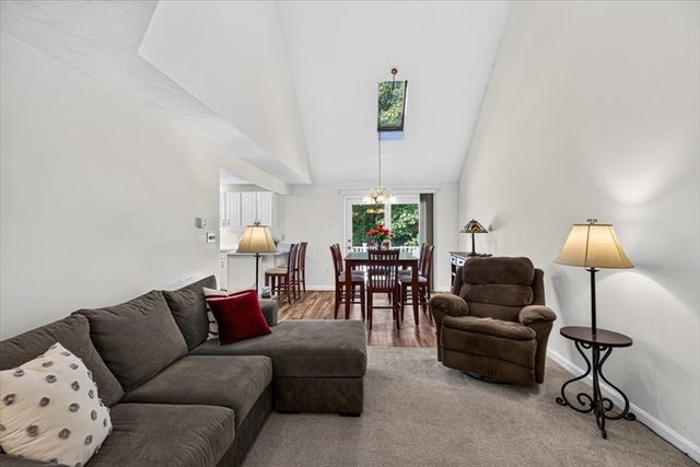 14 Millers Way D, Sutton, MA 01590