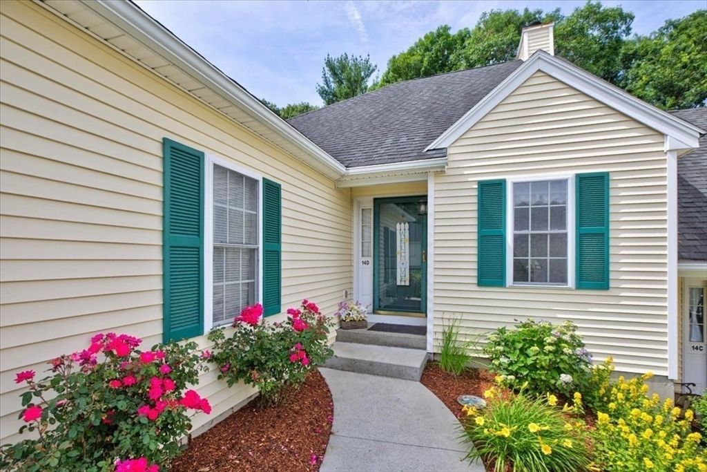 14 Millers Way D, Sutton, MA 01590