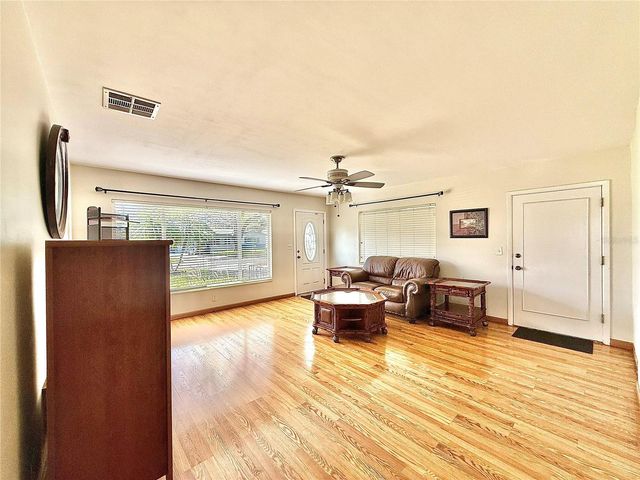 210 14TH AVENUE SW, Largo, FL 33770