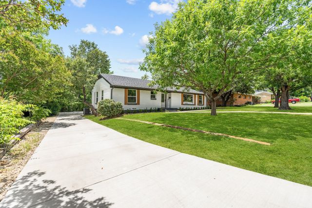 605 Hinton Street, Grand Prairie, TX 75050