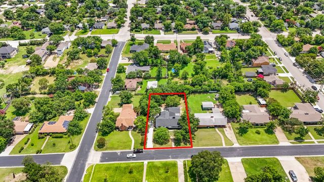 605 Hinton Street, Grand Prairie, TX 75050
